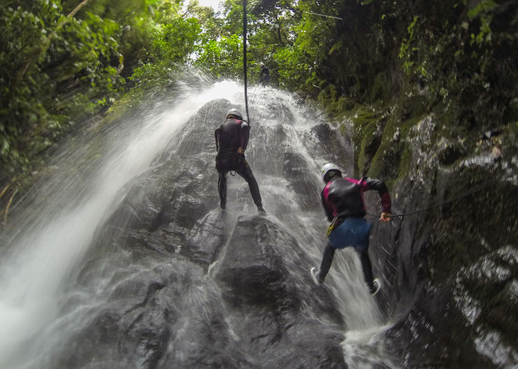 canyoning en el rio correntoso 